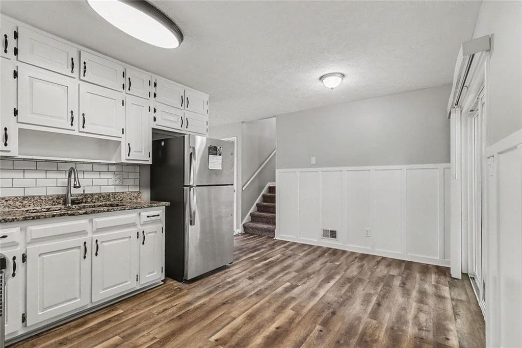 4 bedroom, 2 bathroom, 1,580 sq ft single family residence for sale at 2538 Burton Circle, Morrow, GA 30260 — photo 6