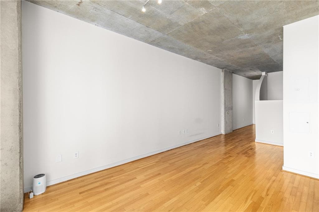 1 bedroom, 1 bathroom, 722 sq ft condominium for sale at 361 17th Street 1709, Atlanta, GA 30363 — photo 8