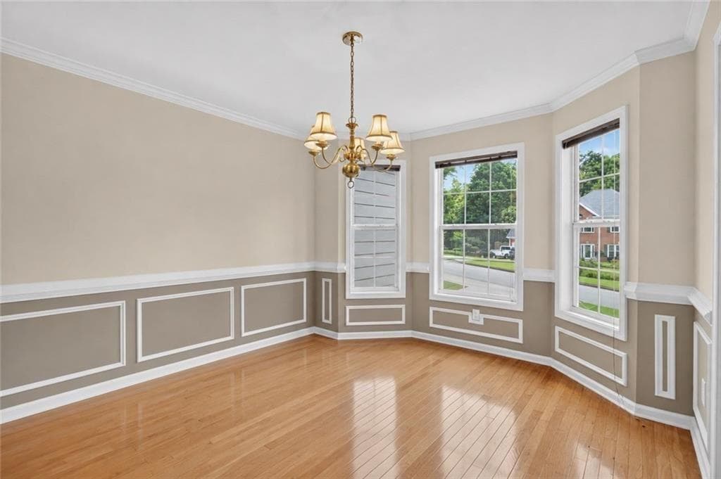 5 bedroom, 3 bathroom, 2,768 sq ft single family residence under contract at 2820 Cobblestone Drive, Cumming, GA 30041 — photo 9