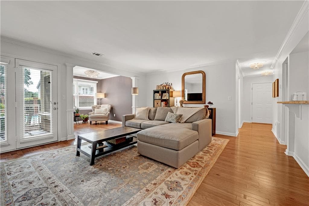 2 bedroom, 2 bathroom, 1,382 sq ft condominium under contract at 1538 Chantilly Drive 112, Atlanta, GA 30324 — photo 4