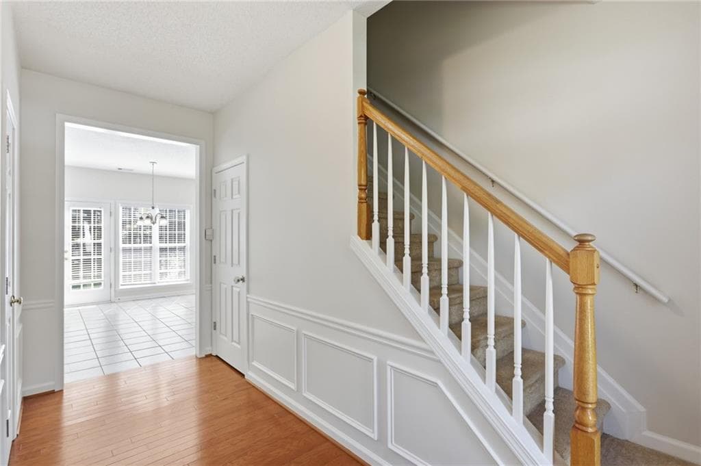 4 bedroom, 3 bathroom, 2,268 sq ft single family residence under contract at 4320 Sugar Maple, Acworth, GA 30101 — photo 4