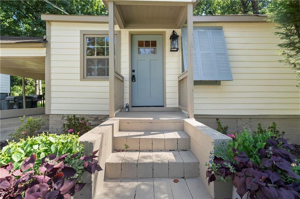 1 bedroom, 1 bathroom, 622 sq ft single family residence for sale at 138 W Dixie Avenue, Marietta, GA 30008 — photo 3