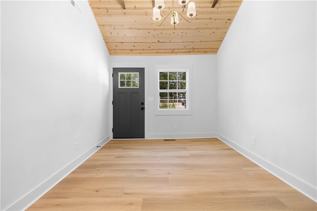 1 bedroom, 1 bathroom, 622 sq ft single family residence for sale at 138 W Dixie Avenue, Marietta, GA 30008 — photo 6
