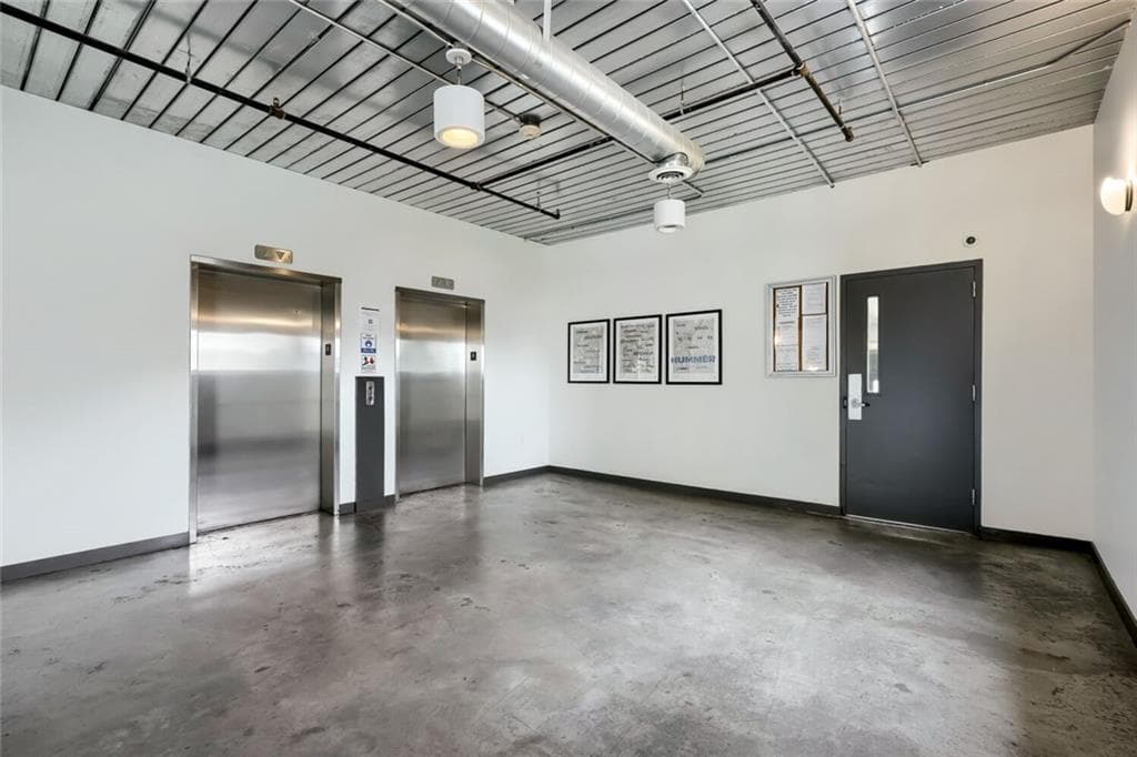 1 bedroom, 1 bathroom, 722 sq ft condominium for sale at 620 Glen Iris Drive 216, Atlanta, GA 30308 — photo 6