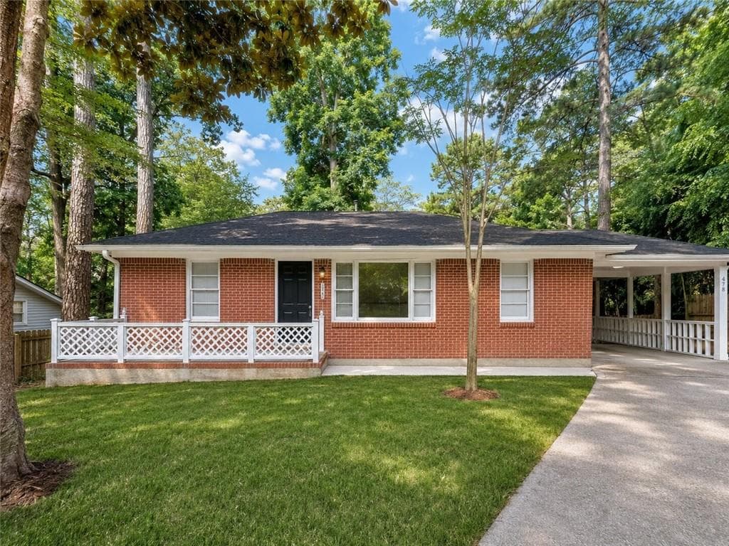 5 bedroom, 2 bathroom, 1,800 sq ft single family residence for sale at 478 Pine Drive, Stone Mountain, GA 30083 — photo 1 of 20