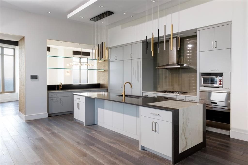 3 bedroom, 5 bathroom, 4,863 sq ft condominium for sale at 3376 Peachtree Road 56, Atlanta, GA 30326 — photo 8