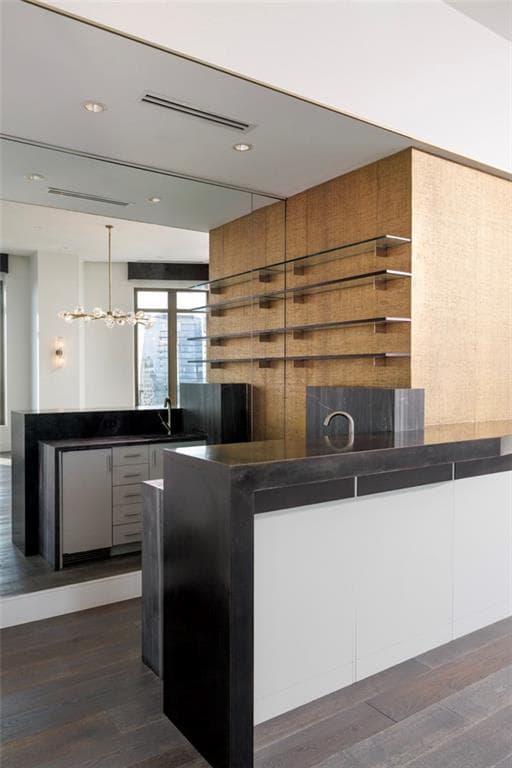 3 bedroom, 5 bathroom, 4,863 sq ft condominium for sale at 3376 Peachtree Road 56, Atlanta, GA 30326 — photo 9