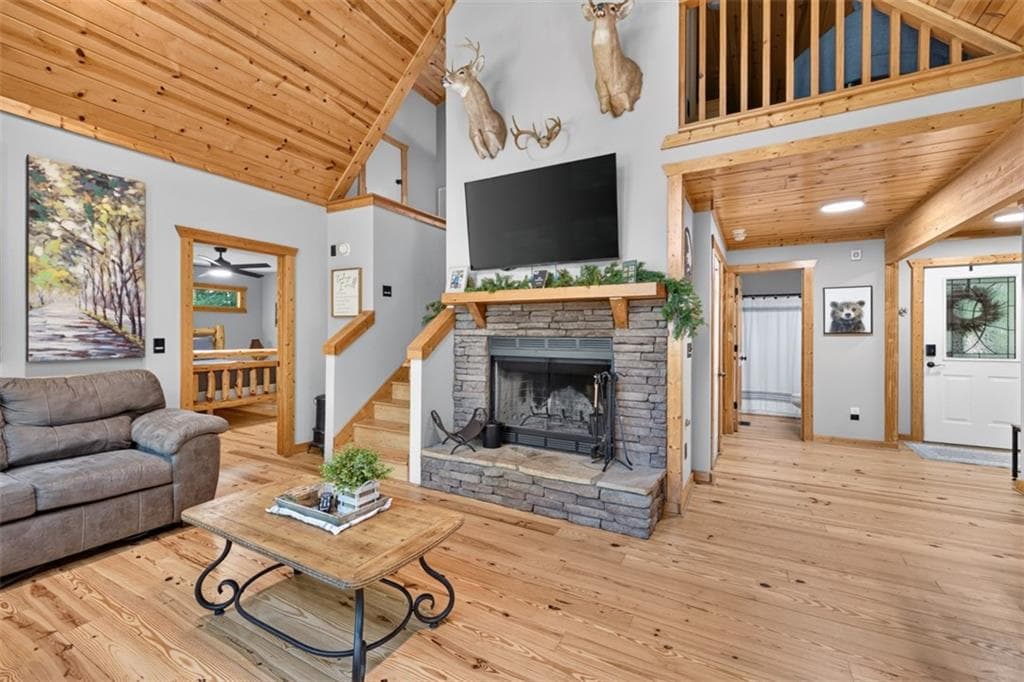 4 bedroom, 3 bathroom, 2,454 sq ft single family residence for sale at 10 Esker Court, Ellijay, GA 30540 — photo 6