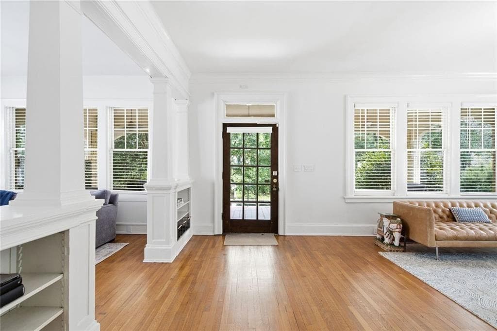6 bedroom, 4 bathroom, 3,686 sq ft single family residence under contract at 1146 St Augustine Place, Atlanta, GA 30306 — photo 6
