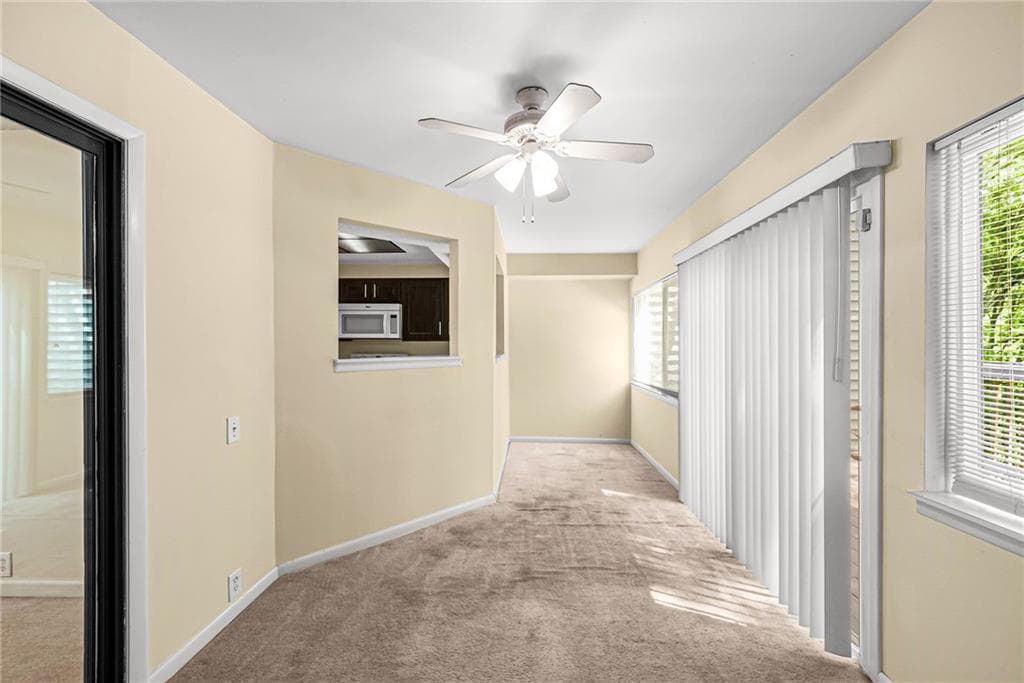 2 bedroom, 2 bathroom, 1,900 sq ft condominium for sale at 14 Dunwoody Springs Drive, Sandy Springs, GA 30328 — photo 9