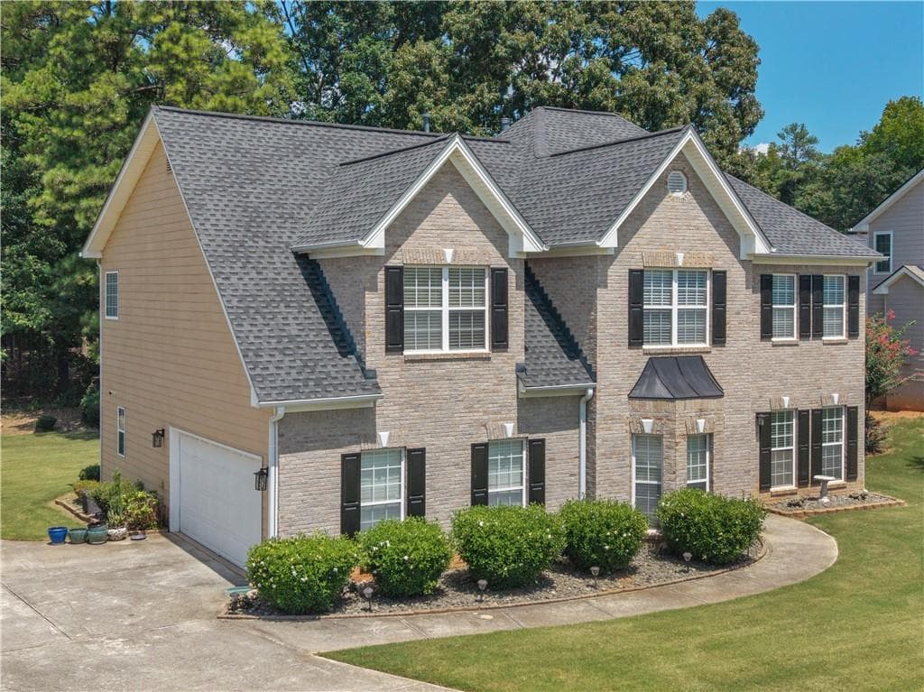 4 bedroom, 4 bathroom, 3,251 sq ft single family residence for sale at 1224 Saxony Drive, Conyers, GA 30013 — photo 2