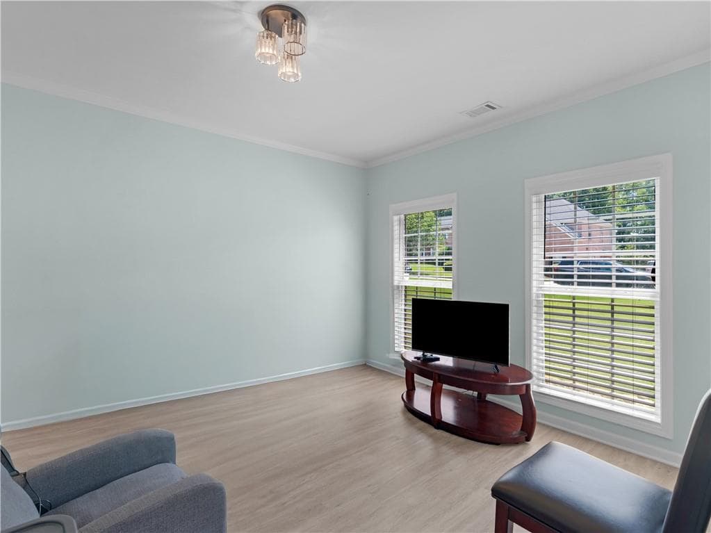 4 bedroom, 4 bathroom, 3,251 sq ft single family residence for sale at 1224 Saxony Drive, Conyers, GA 30013 — photo 4