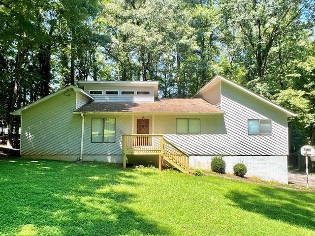 4 bedroom, 3 bathroom, 2,753 sq ft single family residence for rent at 5175 Sunburst Drive, Peachtree Corners, GA 30092 for $2,495 a month — photo 1 of 22
