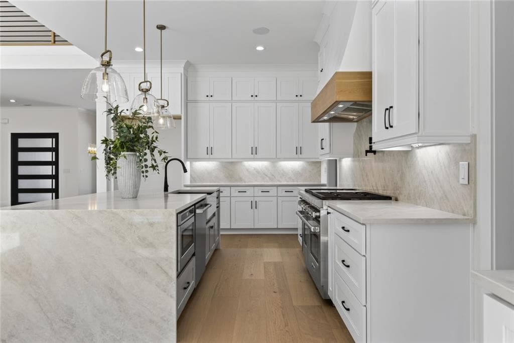5 bedroom, 5 bathroom, 4,250 sq ft single family residence for sale at 1557 Whitley Road, Dacula, GA 30019 — photo 7