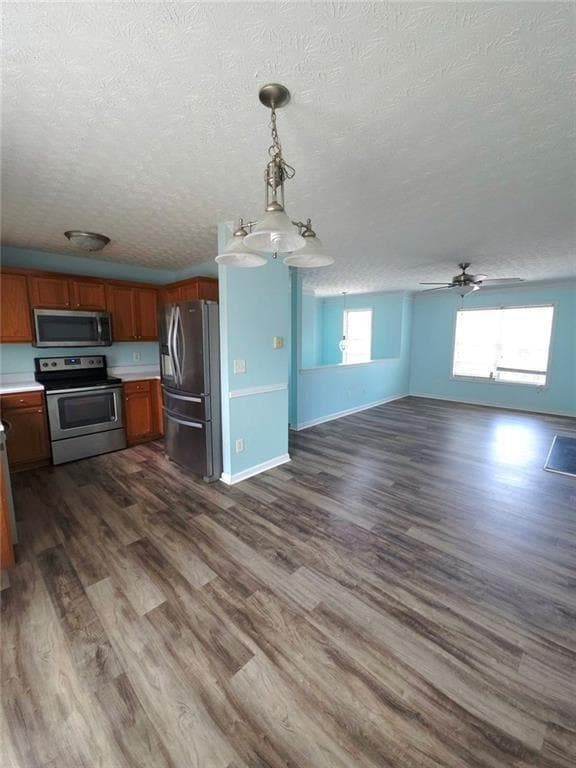 4 bedroom, 3 bathroom, 2,126 sq ft single family residence under contract at 1591 Marceau Drive, Conley, GA 30288 — photo 8