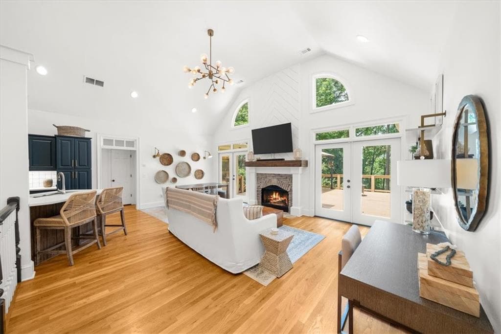3 bedroom, 4 bathroom, 2,241 sq ft single family residence for sale at 3410 Banks Mountain Place, Gainesville, GA 30506 — photo 6