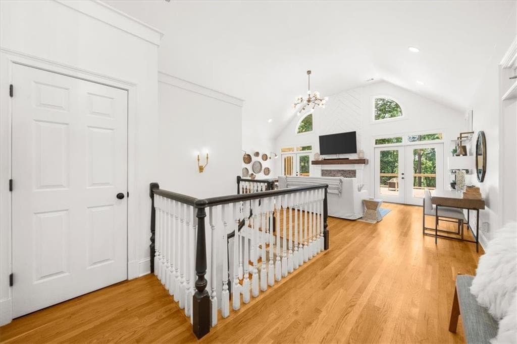 3 bedroom, 4 bathroom, 2,241 sq ft single family residence for sale at 3410 Banks Mountain Place, Gainesville, GA 30506 — photo 5