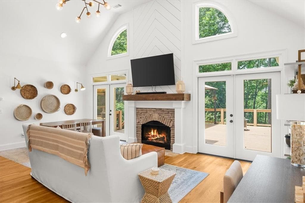 3 bedroom, 4 bathroom, 2,241 sq ft single family residence for sale at 3410 Banks Mountain Place, Gainesville, GA 30506 — photo 7