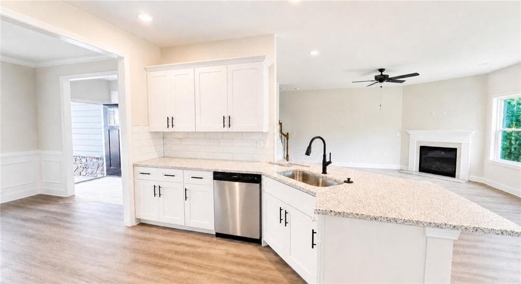 4 bedroom, 4 bathroom, 2,913 sq ft single family residence for sale at 1488 Anderson Valley Drive, Snellville, GA 30039 — photo 5
