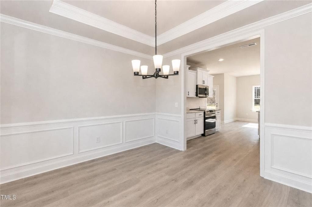 4 bedroom, 4 bathroom, 2,913 sq ft single family residence for sale at 1488 Anderson Valley Drive, Snellville, GA 30039 — photo 3