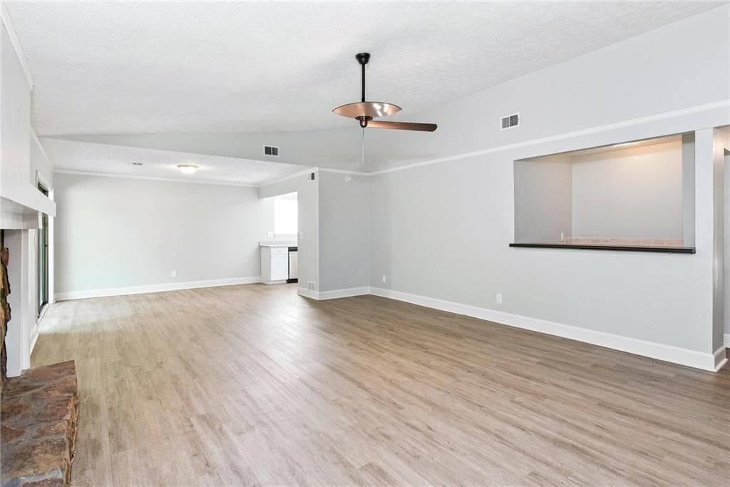 3 bedroom, 2 bathroom, 1,584 sq ft single family residence for rent at 1374 Smokey Mountain Court, Marietta, GA 30066 for $2,325 a month — photo 6