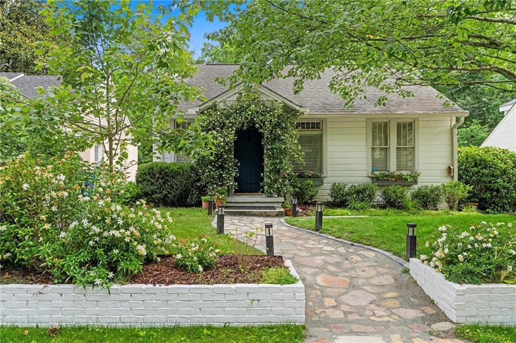 2 bedroom, 2 bathroom, 1,496 sq ft single family residence for sale at 255 Springdale Drive, Atlanta, GA 30305