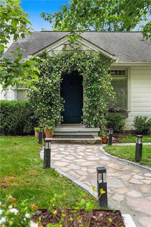 2 bedroom, 2 bathroom, 1,496 sq ft single family residence for sale at 255 Springdale Drive, Atlanta, GA 30305 — photo 2