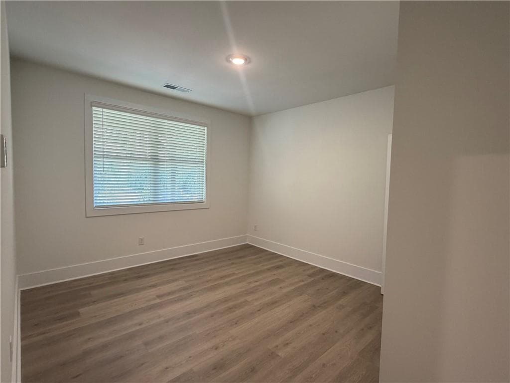 4 bedroom, 4 bathroom, 2,314 sq ft townhouse for rent at 3573 Overlook Rise Drive 5, Peachtree Corners, GA 30092 for $3,300 a month — photo 4