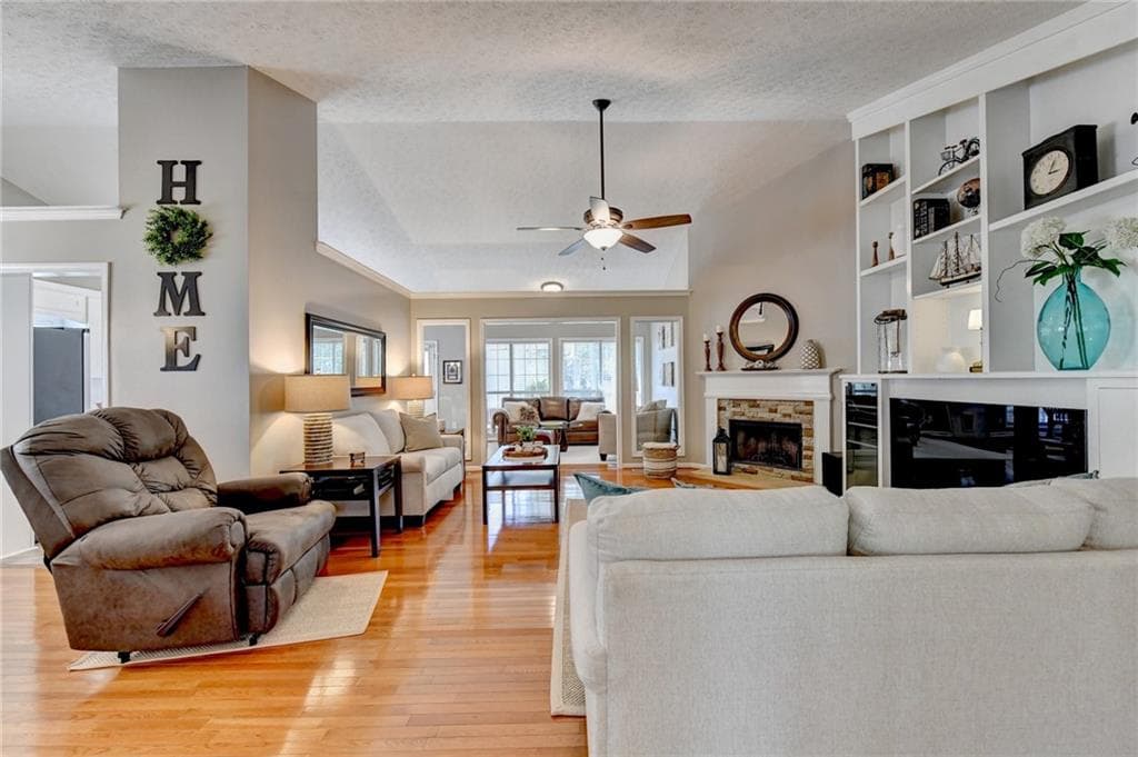 4 bedroom, 3 bathroom, 3,099 sq ft single family residence under contract at 2011 Luke Edwards Road, Dacula, GA 30019 — photo 6