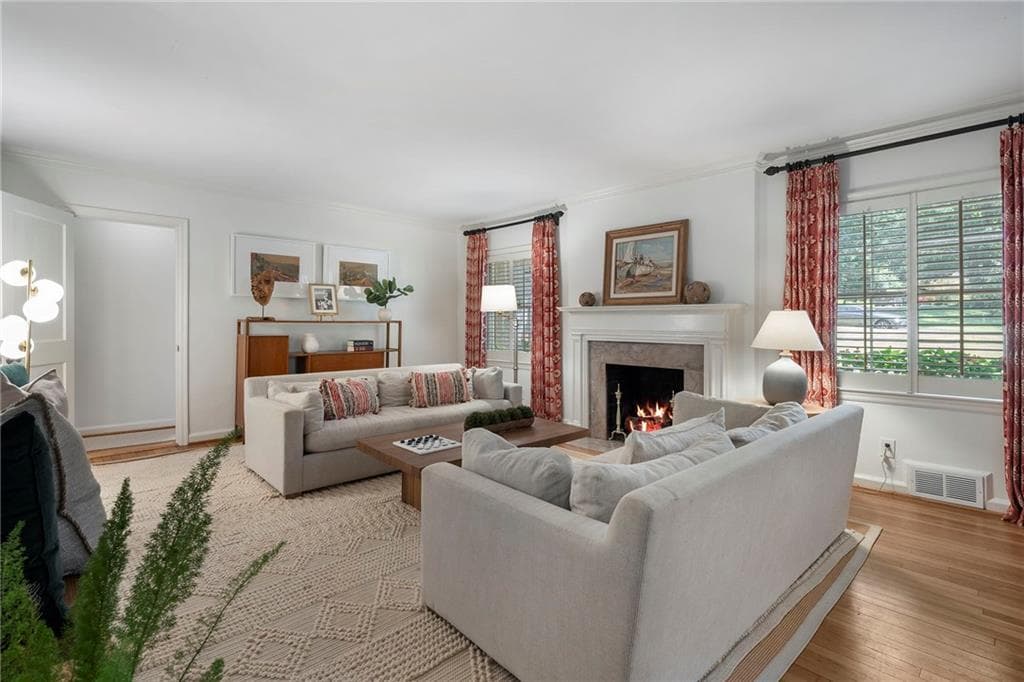 5 bedroom, 3 bathroom, 3,446 sq ft single family residence under contract at 874 Artwood Road, Atlanta, GA 30307 — photo 8