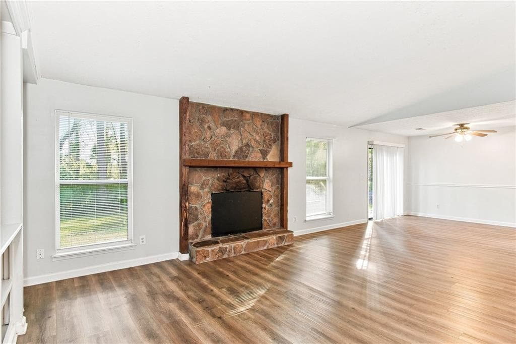 3 bedroom, 2 bathroom, 1,651 sq ft single family residence for rent at 1515 Captain Thomas Court, Marietta, GA 30066 for $2,135 a month — photo 4