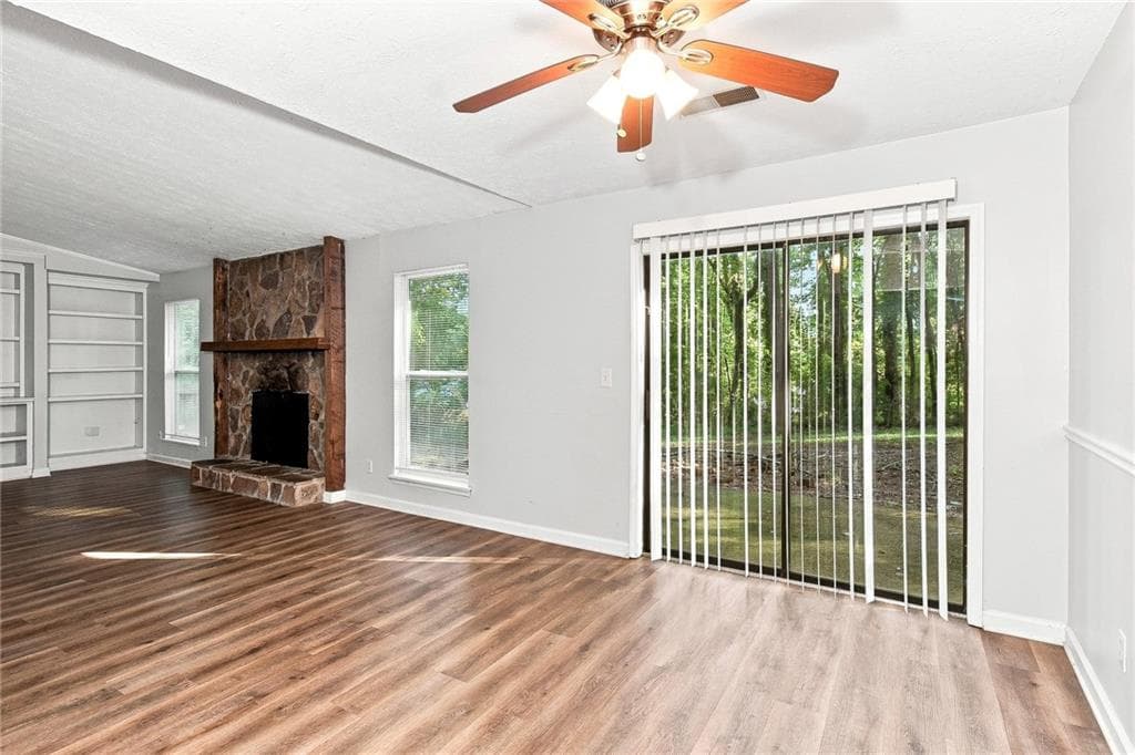 3 bedroom, 2 bathroom, 1,651 sq ft single family residence for rent at 1515 Captain Thomas Court, Marietta, GA 30066 for $2,135 a month — photo 5