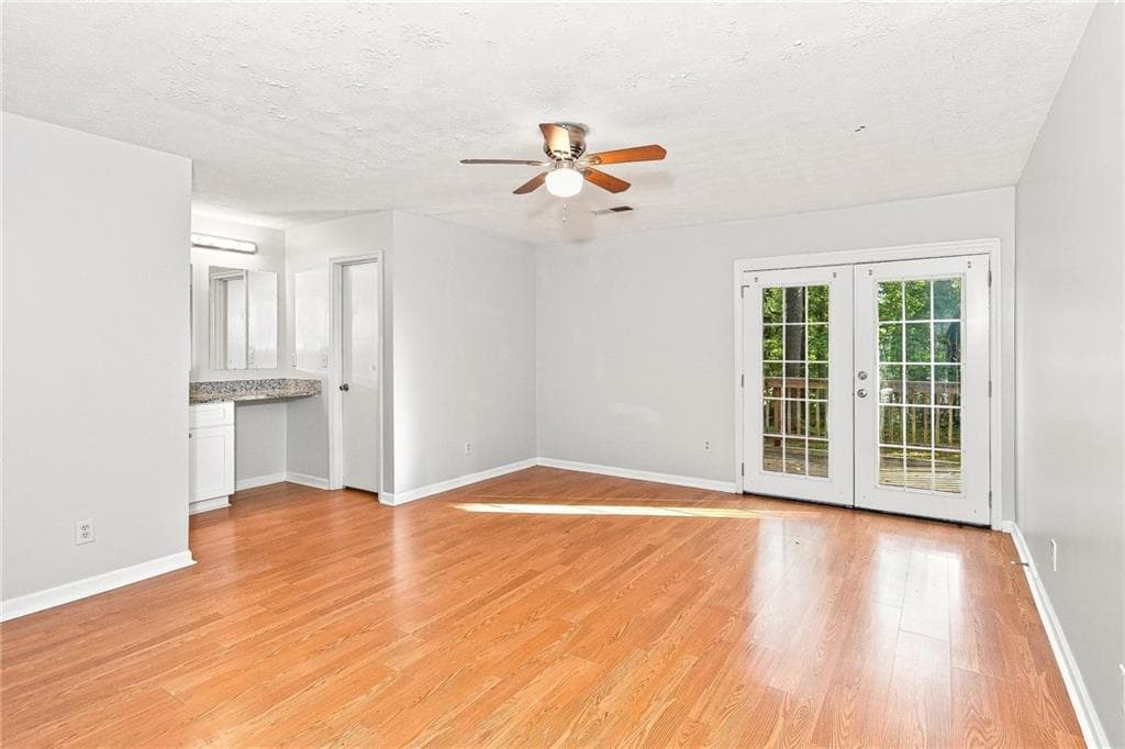 3 bedroom, 2 bathroom, 1,651 sq ft single family residence for rent at 1515 Captain Thomas Court, Marietta, GA 30066 for $2,135 a month — photo 7