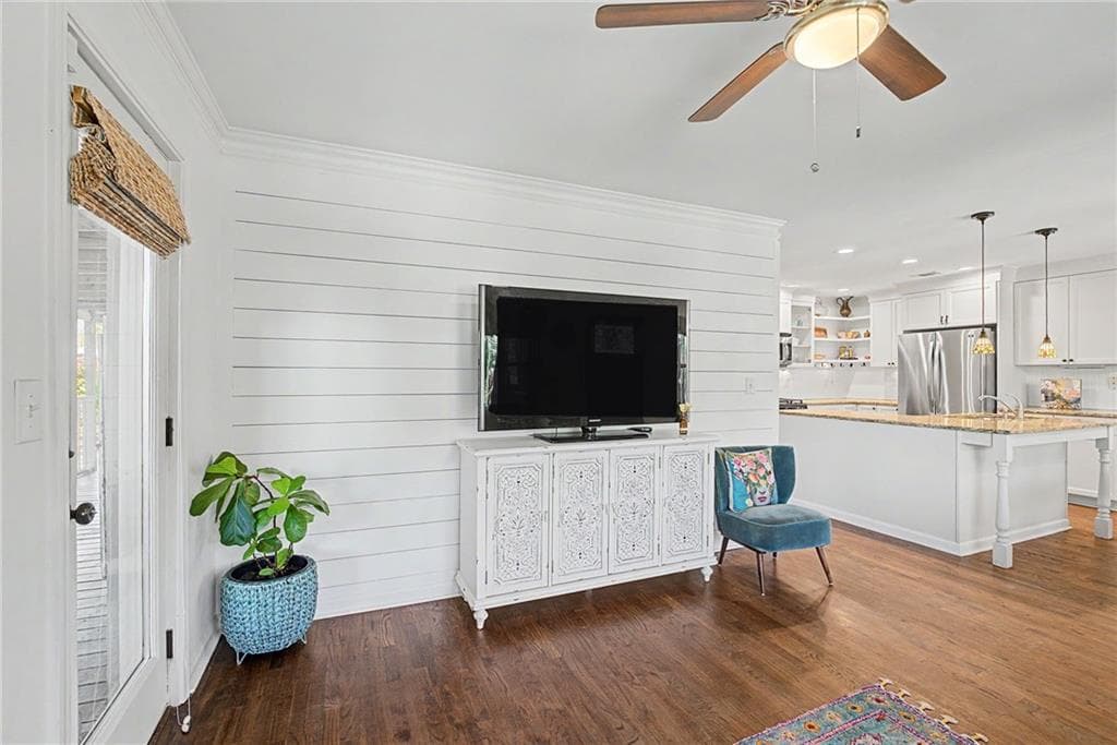 3 bedroom, 2 bathroom, 1,405 sq ft single family residence under contract at 43 Aberdeen Street, Atlanta, GA 30307 — photo 10