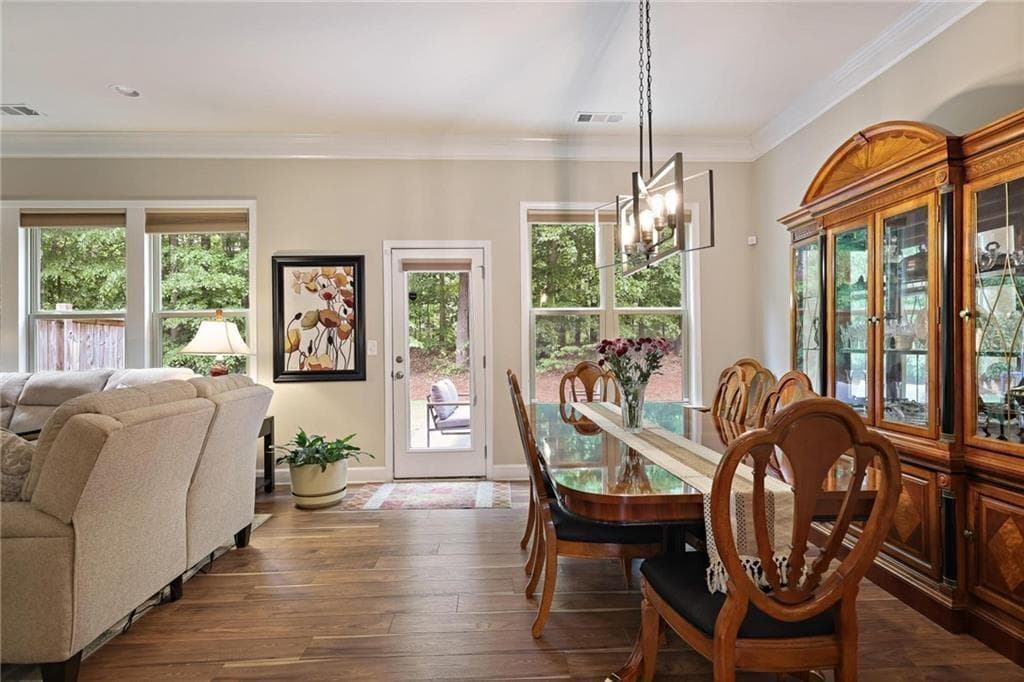 3 bedroom, 3 bathroom, 2,688 sq ft townhouse for sale at 1971 Silver Birch Drive, Smyrna, GA 30080 — photo 5