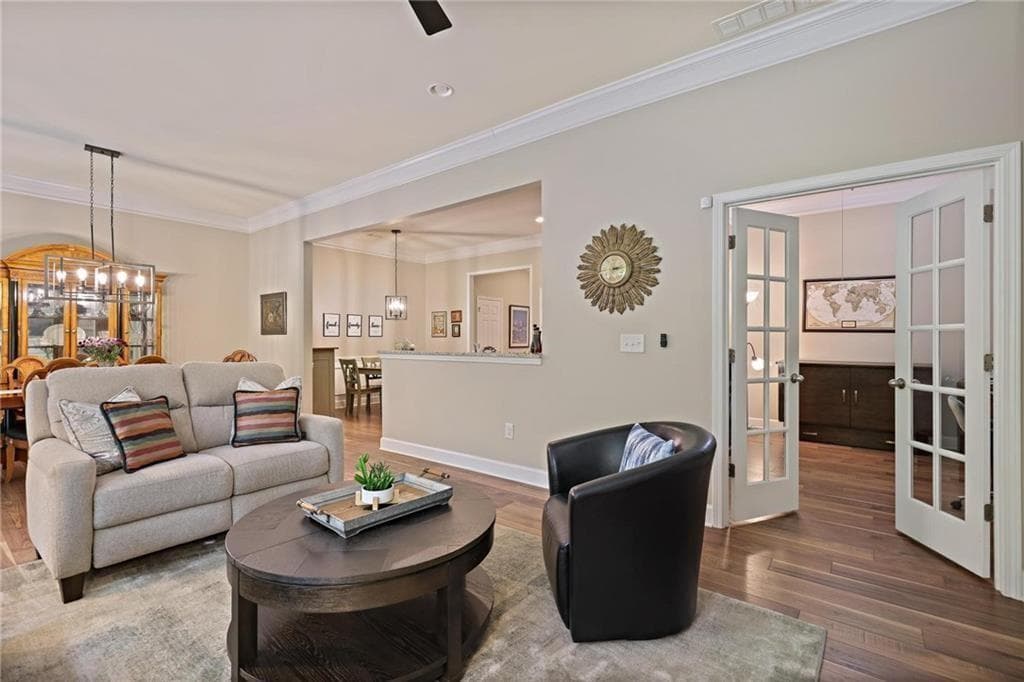 3 bedroom, 3 bathroom, 2,688 sq ft townhouse for sale at 1971 Silver Birch Drive, Smyrna, GA 30080 — photo 3