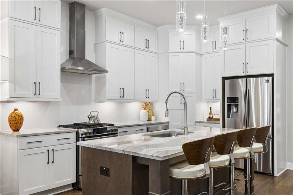 3 bedroom, 4 bathroom, 2,300 sq ft townhouse for sale at 4351 Parkside Place, Sandy Springs, GA 30342 — photo 5