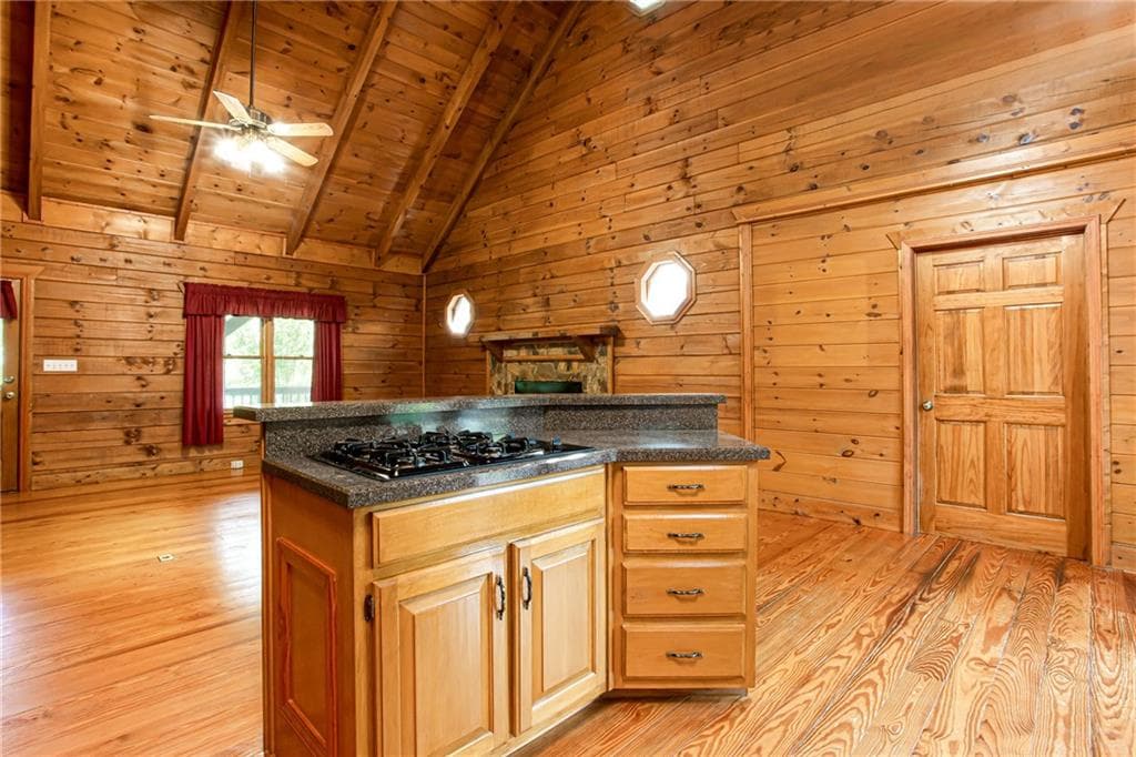 3 bedroom, 2 bathroom, 1,332 sq ft single family residence under contract at 3019 Haralson Road, Decatur, GA 30033 — photo 9