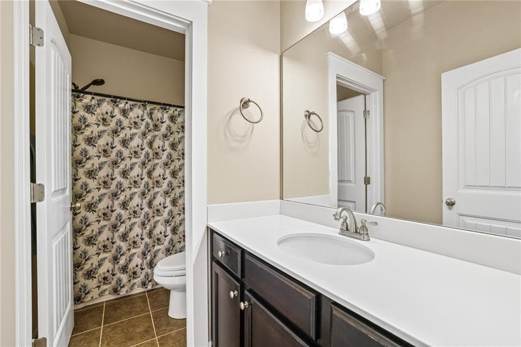 4 bedroom, 3 bathroom, 2,669 sq ft single family residence for sale at 2600 Wevok Way, Grayson, GA 30017 — photo 10