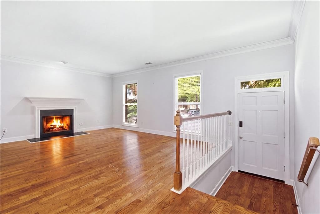 3 bedroom, 3 bathroom, 1,750 sq ft townhouse for sale at 7500 Roswell Road 6, Sandy Springs, GA 30350 — photo 4