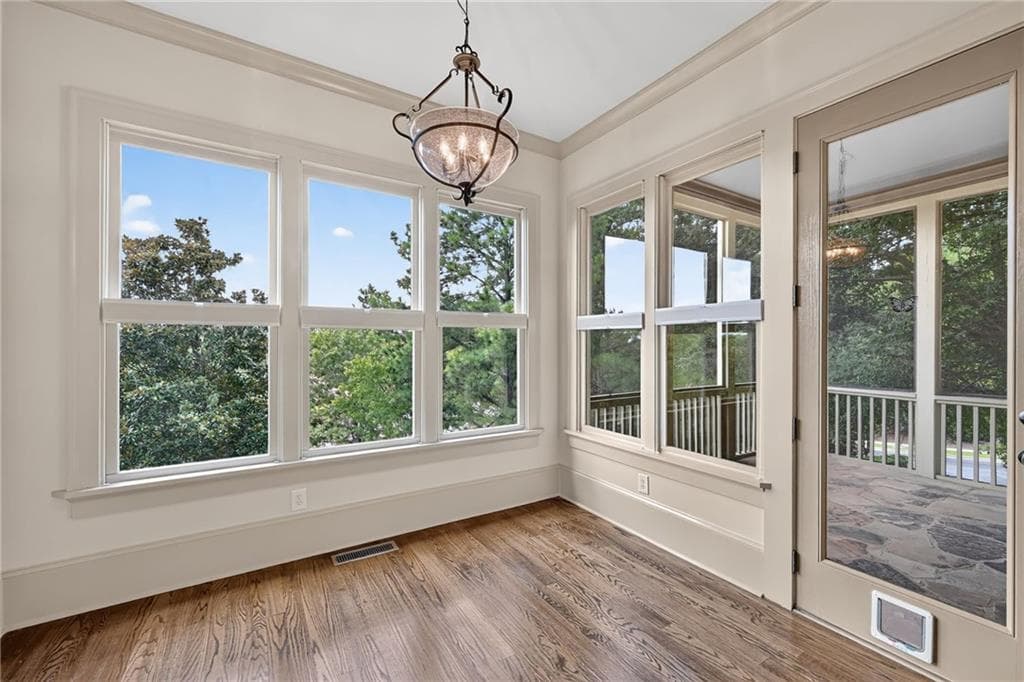 3 bedroom, 4 bathroom, 3,020 sq ft townhouse for sale at 3165 Neal Court, Cumming, GA 30041 — photo 4