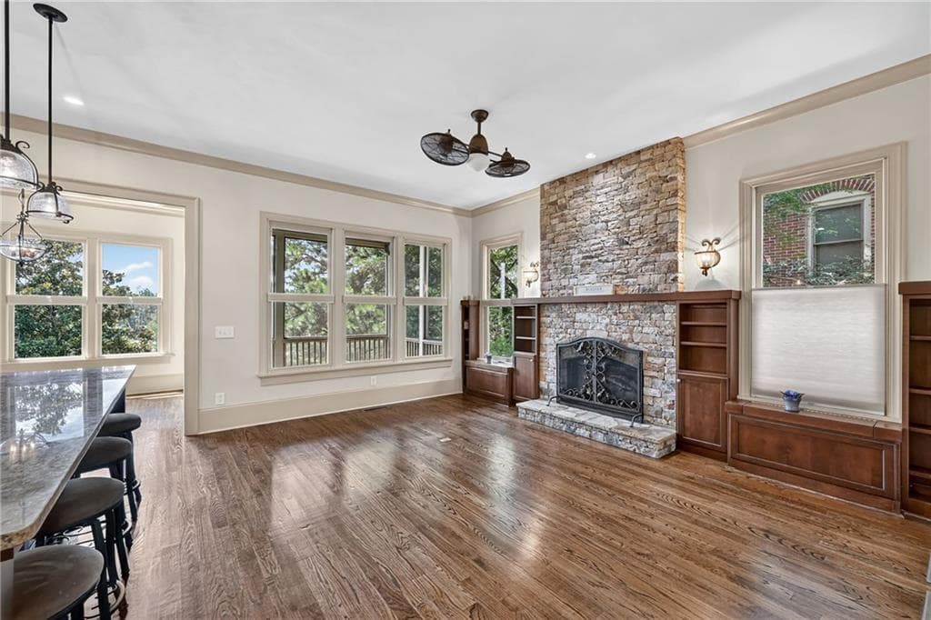 3 bedroom, 4 bathroom, 3,020 sq ft townhouse for sale at 3165 Neal Court, Cumming, GA 30041 — photo 8