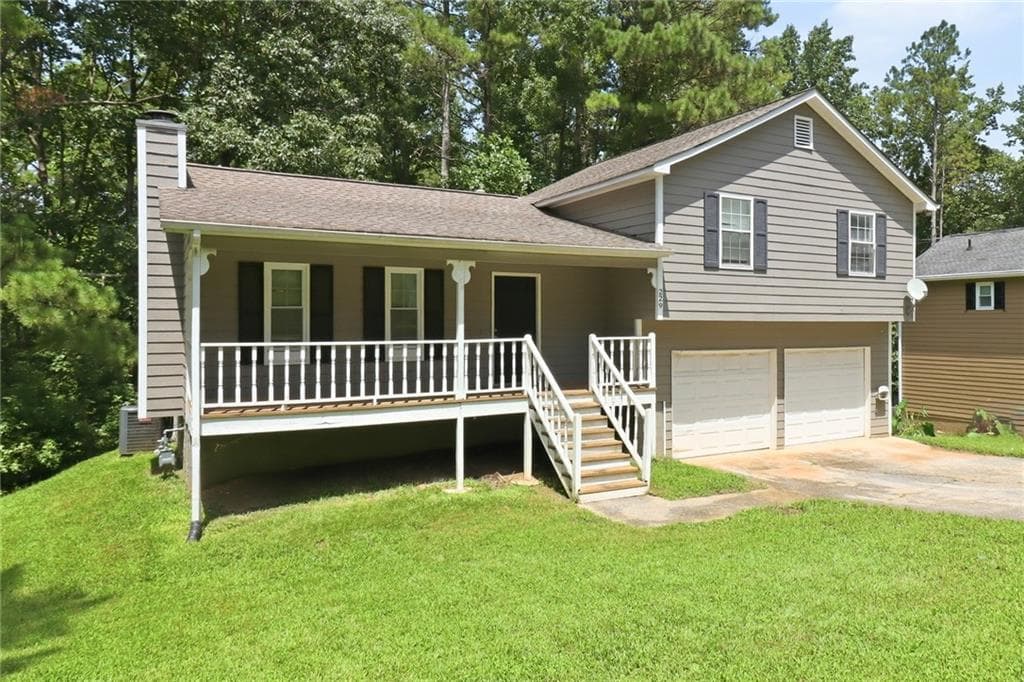 3 bedroom, 2 bathroom, 1,104 sq ft single family residence for rent at 229 Hampton Drive, Dallas, GA 30132 for $1,690 a month — photo 2