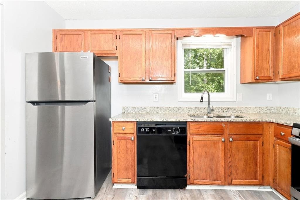 3 bedroom, 2 bathroom, 1,104 sq ft single family residence for rent at 229 Hampton Drive, Dallas, GA 30132 for $1,690 a month — photo 4