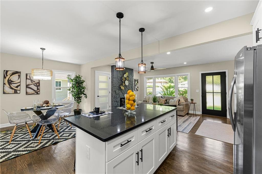 3 bedroom, 2 bathroom, 1,328 sq ft single family residence under contract at 1340 Downs Drive, Atlanta, GA 30311 — photo 10