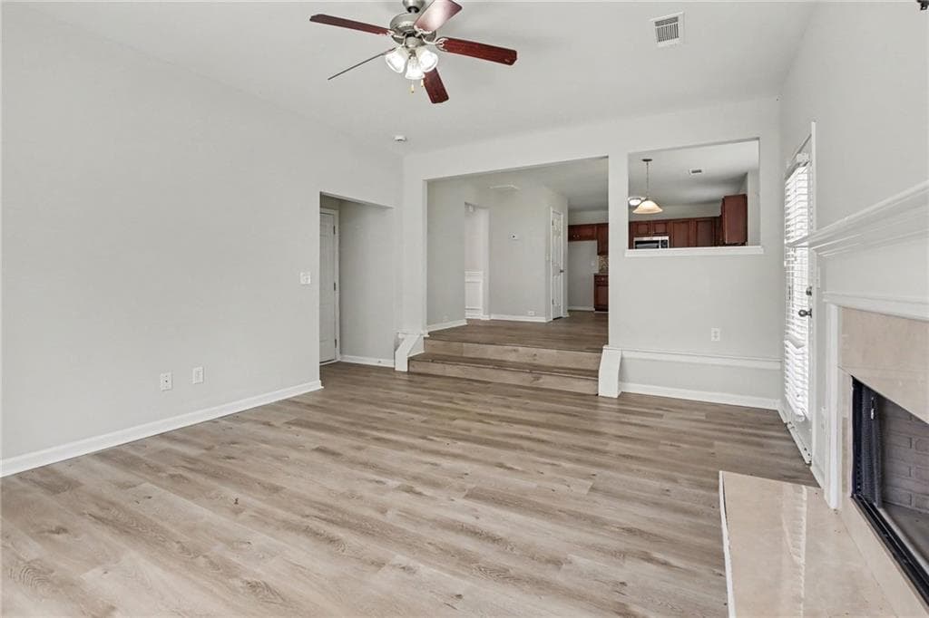 4 bedroom, 4 bathroom, 2,451 sq ft single family residence for sale at 1020 Buckingham Terrace, Fairburn, GA 30213 — photo 8