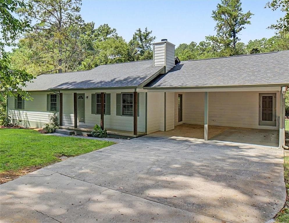 3 bedroom, 2 bathroom, 1,522 sq ft single family residence under contract at 23 Spring Meadows Lane, Cartersville, GA 30120