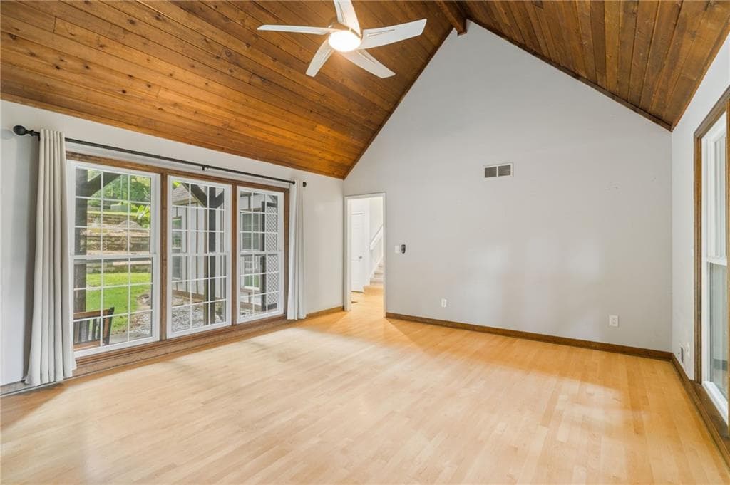 5 bedroom, 4 bathroom, 3,565 sq ft single family residence under contract at 3601 Miller Farms Lane, Peachtree Corners, GA 30096 — photo 7