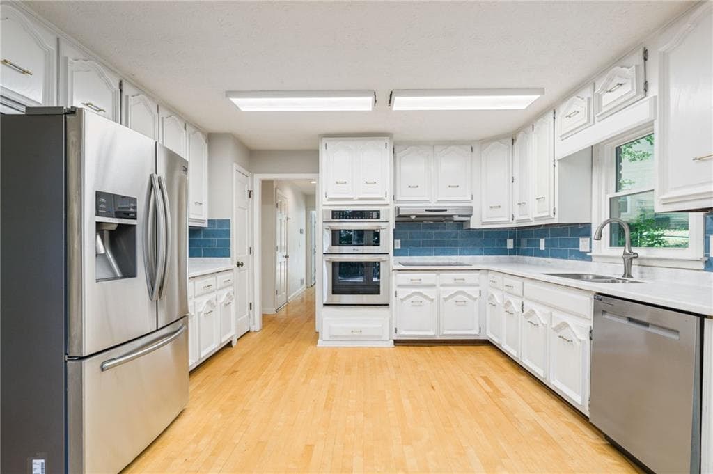 5 bedroom, 4 bathroom, 3,565 sq ft single family residence under contract at 3601 Miller Farms Lane, Peachtree Corners, GA 30096 — photo 10