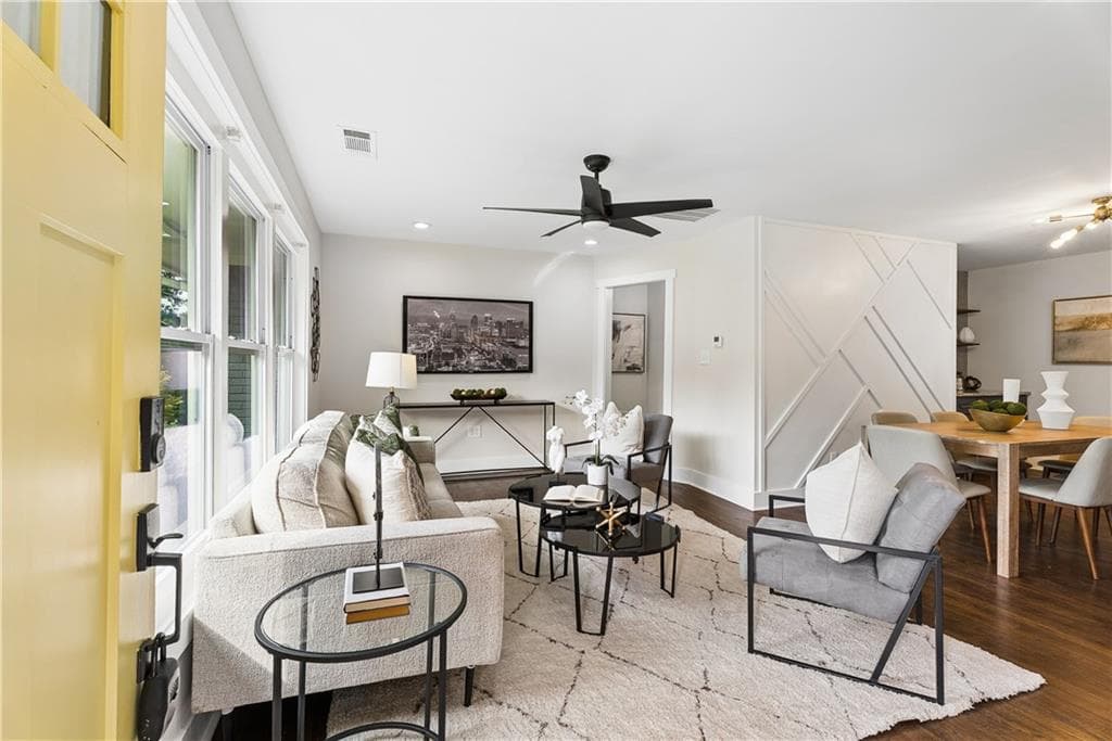 4 bedroom, 3 bathroom, 1,850 sq ft single family residence for sale at 645 Montevista Street, Atlanta, GA 30310 — photo 2